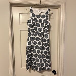 White House black market black and white spotted dress size 00